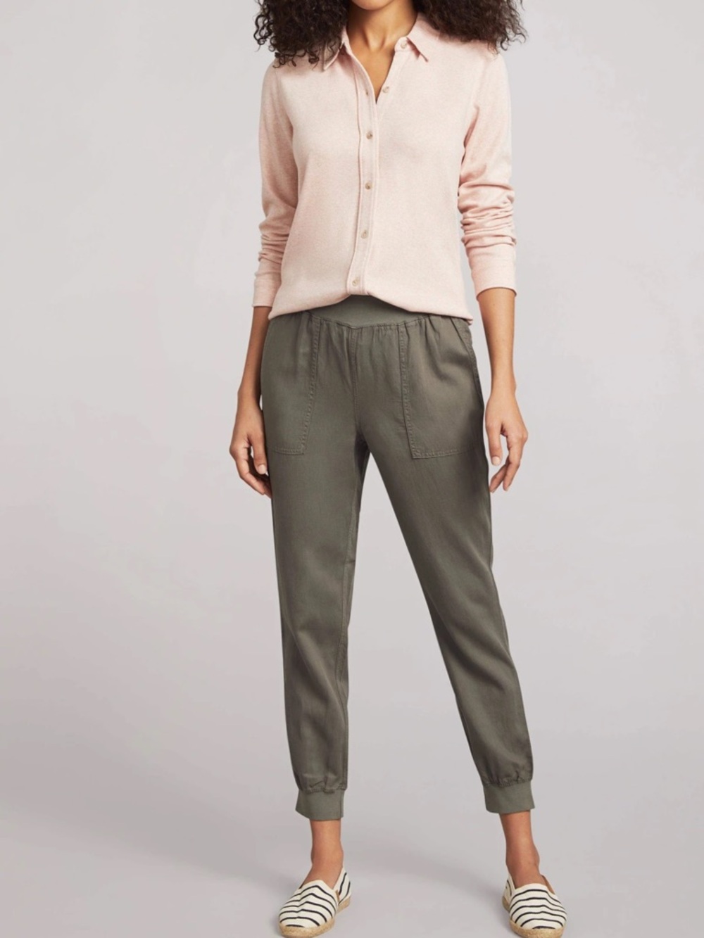 Like New- Faherty Arlie Day Pant- surplus green size L